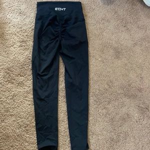 leggings (scrunched in the butt area)